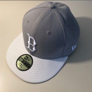 New Era Boston fitted hat